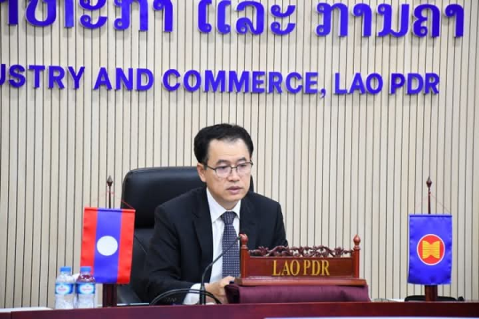ASEAN Economic Ministers Meet with Special Dialogue Partners